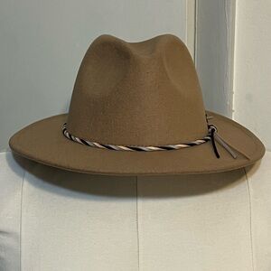 Tan Men’s Fedora (Never Worn)